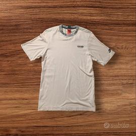T-shirt Nike taglia S vintage 
