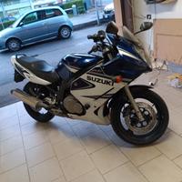 Suzuki GS 500 - 2007