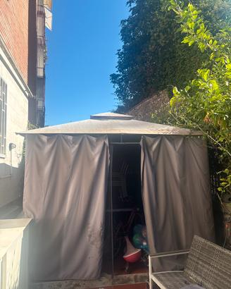 Gazebo da esterno piu dondolo e divanetto