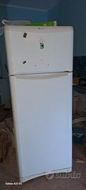 Frigorifero Doppia Porta Indesit (Classe A+) 