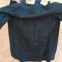 Cappotto in pelliccia Astrakan nero