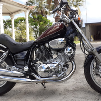 Yamaha Virago 750 Custom