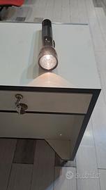 torcia a pile 3 volt