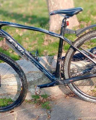 MTB in carbonio Olympia CLSX taglia L 