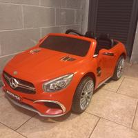 mercedes rossa per bambini