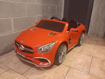 mercedes rossa per bambini