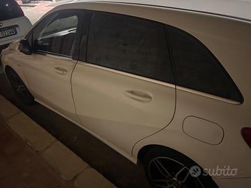 Mercedes classe b200