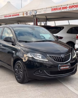 Lancia Ypsilon 1.0 FireFly 5 porte S&S Hybrid Silv