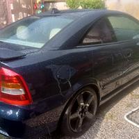 opel astra 2000 turbo benzina