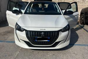 Peugeot 208 1.2 PureTech benzina