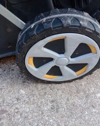 Rasaerba semovente Oleo Mac K 603 - 139 cc