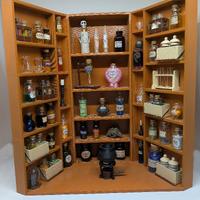 Mini Laboratorio di Pozioni – Diorama Artigianale