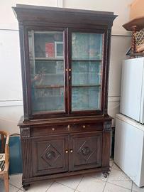 CREDENZA ANTICA CON ALZATA A VETRINA