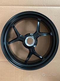 Cerchio posteriore ducati supersport 939