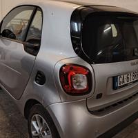 SMART EQ FOURTWO III, allestimento Passion
