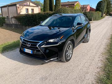 Lexus NX 300h