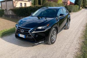 Lexus NX 300h