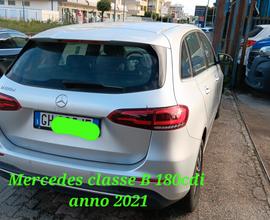 MERCEDES CLASSE B 180 CDI INCIDENTATA SINISTRATA M