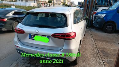 MERCEDES CLASSE B 180 CDI INCIDENTATA SINISTRATA M