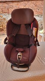 Seggiolino auto per neonati e bimbi fino ai 4 anni