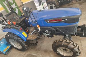 NUOVO PRONTA CONSEGNA "FARMTRAC 26 4RM"