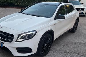 Mercedes-benz GLA 200 d Automatic Premium Night Ed