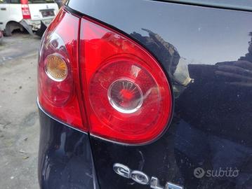 Fanale post sx int VOLKSWAGEN GOLF 5 del 2005
