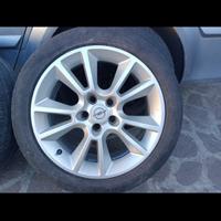 Cerchi in lega opel 5 fori raggio 17”