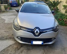 RENAULT Clio 4ª serie - 2014