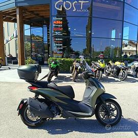 Piaggio Beverly 400
