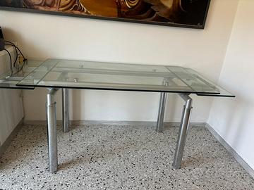 tavolo vetro trasparente
