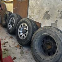 Cerchi Suzuky Vitara con pneumariti montati