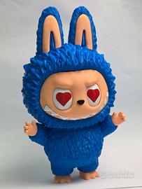 Bambola Labubu stampa 3d, occhi multi color, 24cm