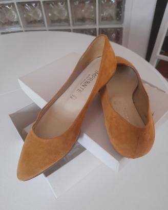Scarpe Scamosciate n. 35