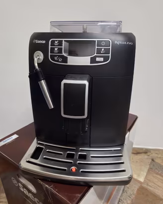 Macchina caffè Saeco Intelia EVO Focus HD8751/95