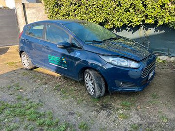 Ford fiesta 2014/1.5d.Motore da rivedere-1200 euto