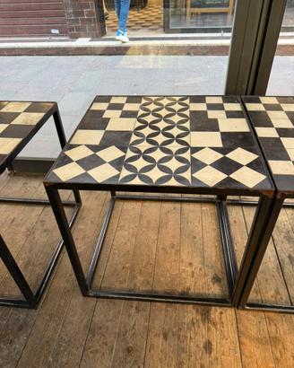Tavolini vintage con cementine black and white