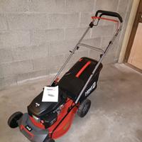 Tosaerba Newton praticamente nuovo – usato 1 volta