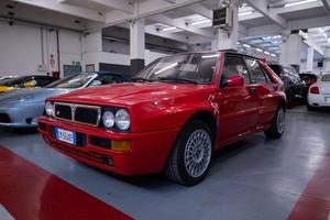 Lancia Delta LANCIA DELTA INTEGRALE HF