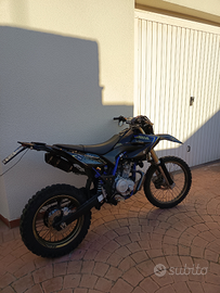Yamaha WR 125 (enduro)