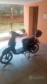 Scooter Elettrico 