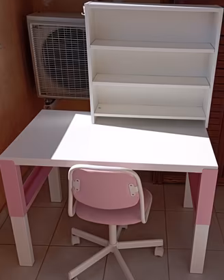Scrivania IKEA per bambine/ragazze