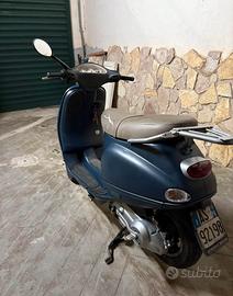 Vespa et 150