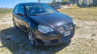 Polo 1,2 benzina adatta neopatentati