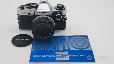 OLYMPUS OM10  reflex analogica