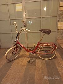 Bicicletta rossa vintage "Sandra", stile Graziella