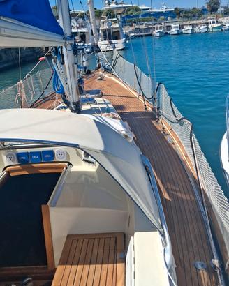 Hallberg Rassy 38