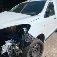 Ricambi usati per Dacia Dokker 1.5 DCI del 2015