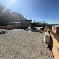 MULTILOCALE A GENOVA