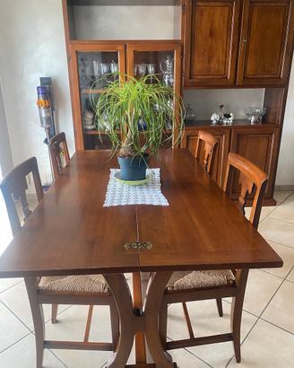 Tavolo sala + 4 sedie